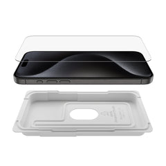Proteggi schermo UltraGlass 2 antimicrobico per iPhone 16 Pro Max con supporto per l’installazione incluso