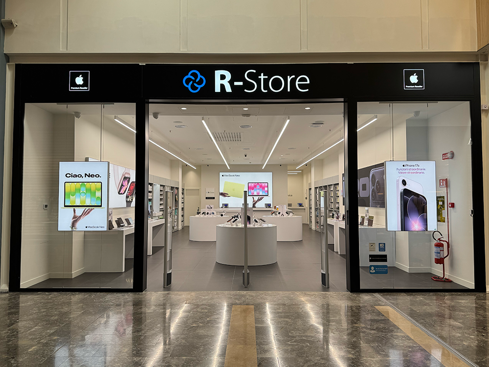 R-Store Palermo - C.C. Forum Foto 1