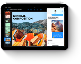 Un iPad mini in orizzontale con una Apple Pencil agganciata al lato superiore. Il display mostra più app usate in multitasking e le nuove funzioni di Apple Intelligence