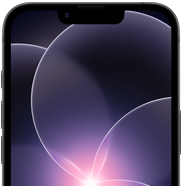 Vista parziale di un iPhone 17e nero in verticale, per mettere in evidenza il robusto display con l’immagine di un fiore viola con design Liquid Glass