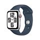Apple Watch SE GPS + Cellular Cassa in Alluminio Argento con Cinturino Sport Blu Tempesta - 44mm - S/M